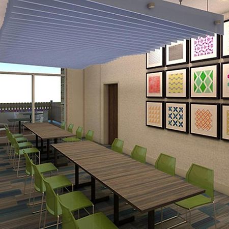 Holiday Inn Express Tallahassee-University Central By Ihg Exterior foto